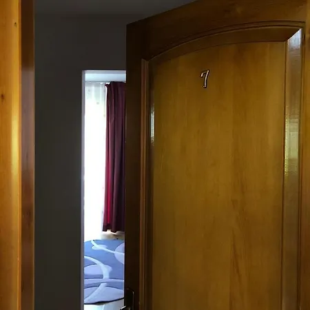 Guest house Pensiunea Maridor