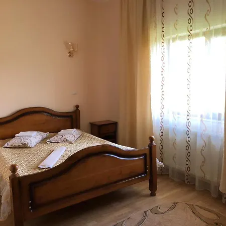 Pensiunea Maridor Guest house